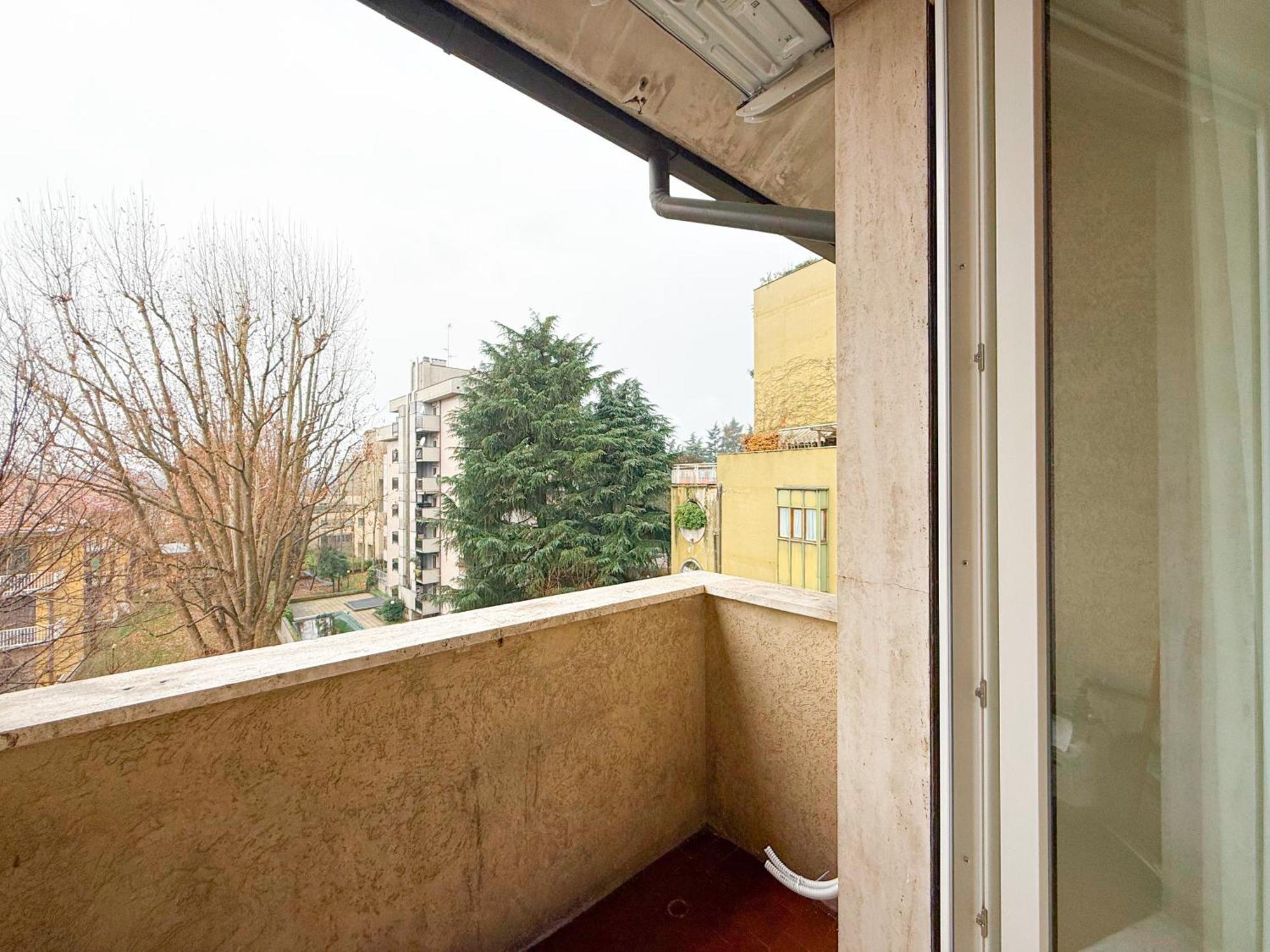 Free Park, 100m From San Siro, Derby Two-room Milán